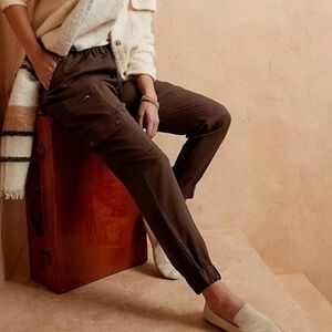 Banana Republic Soft Cargo Jogger Pants XS Brown